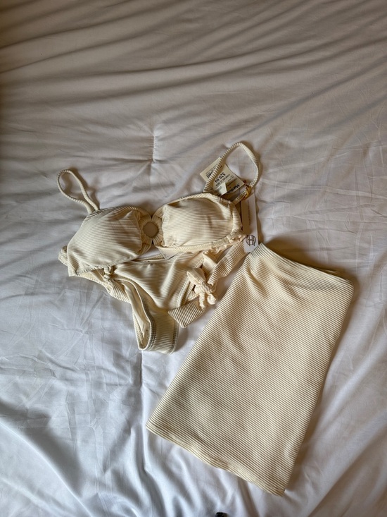 House of Harlow 1960 Other - House of Harlow 1960 Cream Ribbed Bikini Top & Skirt Set